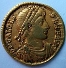 A LATE ROMAN/EARLY BYZANTINE GOLD SOLIDUS